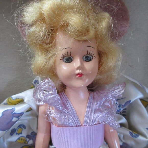 Dream Doll 7.5" Easter Bonnie Window Box 1950s - Picture 4 of 9
